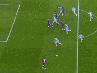 巨星气度，伊布在输球后拥抱祝贺了里尔教练加尔杰