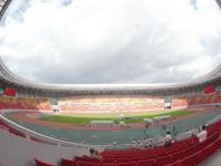 18岁称霸欧冠！亚马尔碾压姆巴佩，足坛新王诞生？